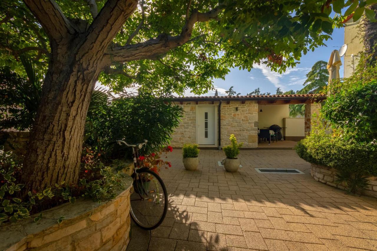 Holiday Stone House บาเล ภายนอก รูปภาพ